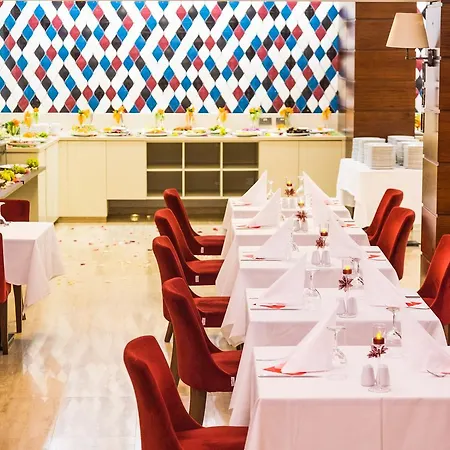 Port View 3* Famagusta (Northern Cyprus)