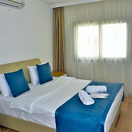Port View Otel 3*
