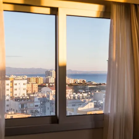 Hotel Port View 3*