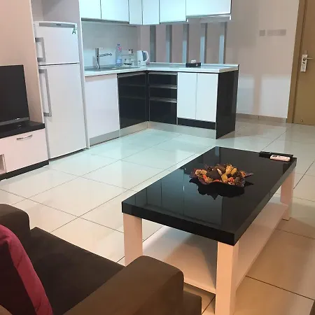 Port View 3* 파마구스타