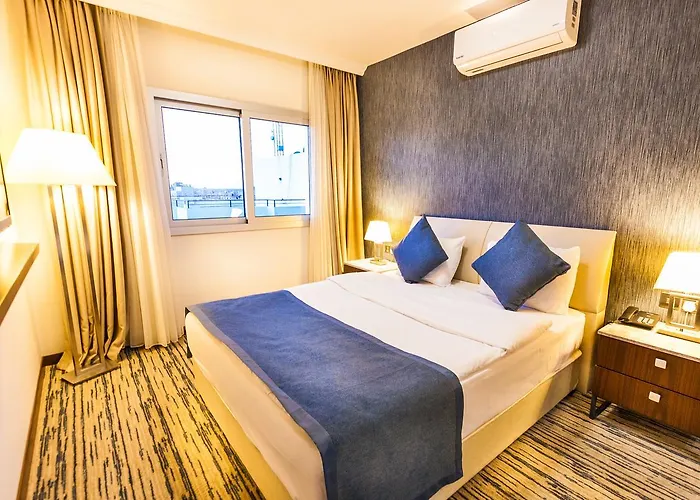 Port View 3* Famagusta (Northern Cyprus)